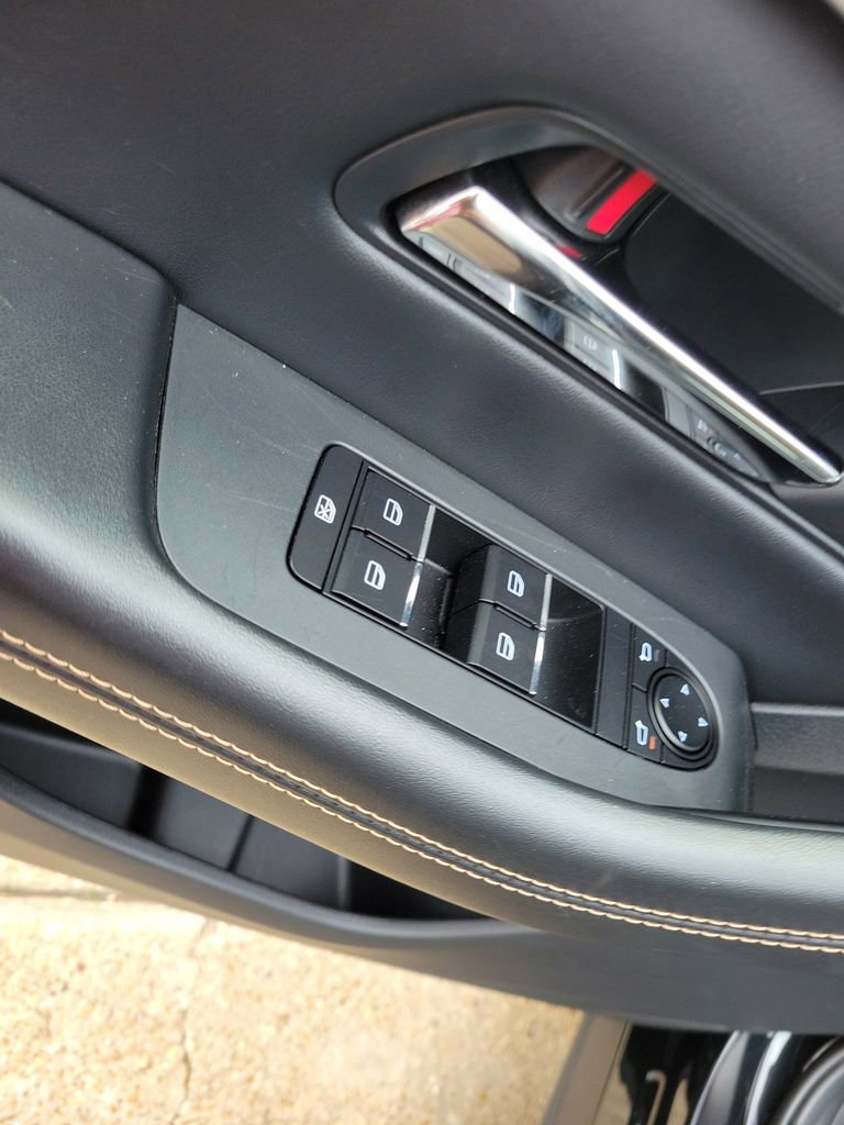 Used 2025 MAZDA CX-70 3.3 Turbo w/ Preferred Package image 10