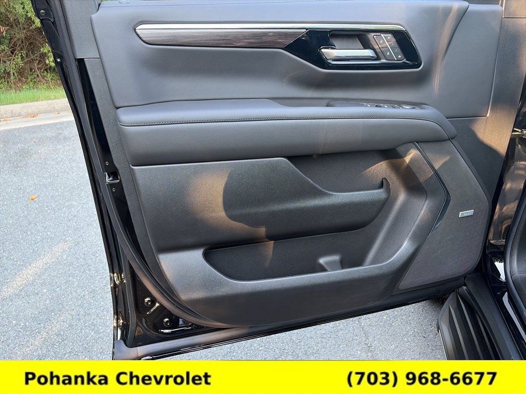 New 2026 Chevrolet Tahoe LT w/ Comfort Package AWD/4WD image 23