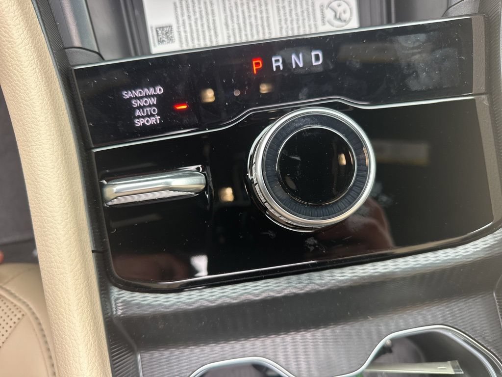New 2026 Jeep Grand Cherokee L Limited AWD/4WD image 30