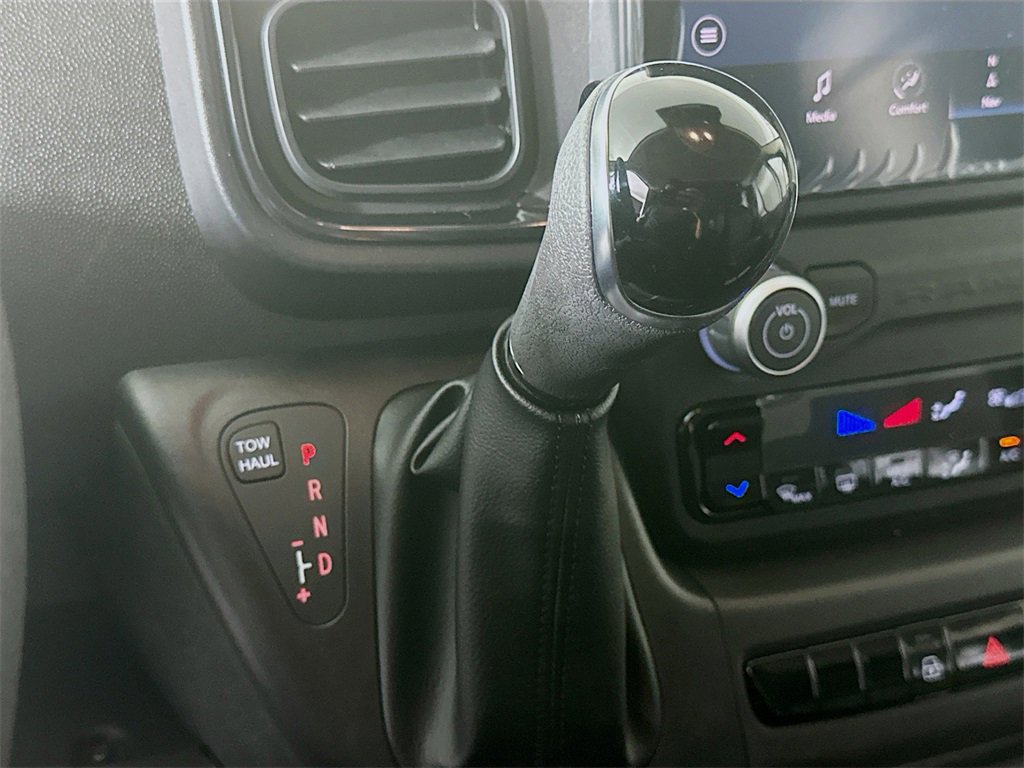 New 2025 RAM ProMaster 2500 w/ Premium Convenience Group image 12