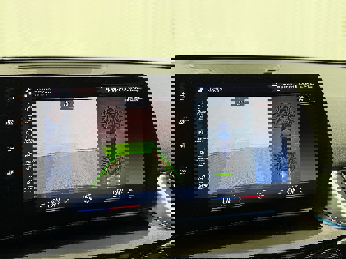 Used 2023 BMW X1 xDrive28i image 32