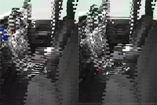 Used 2018 Jeep Wrangler Unlimited Sport S image 23