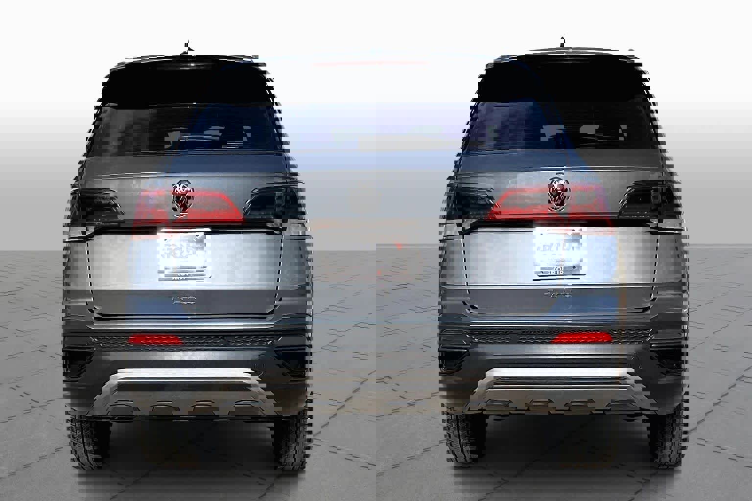 Used 2022 Volkswagen Taos S w/ IQ Drive S Package image 4