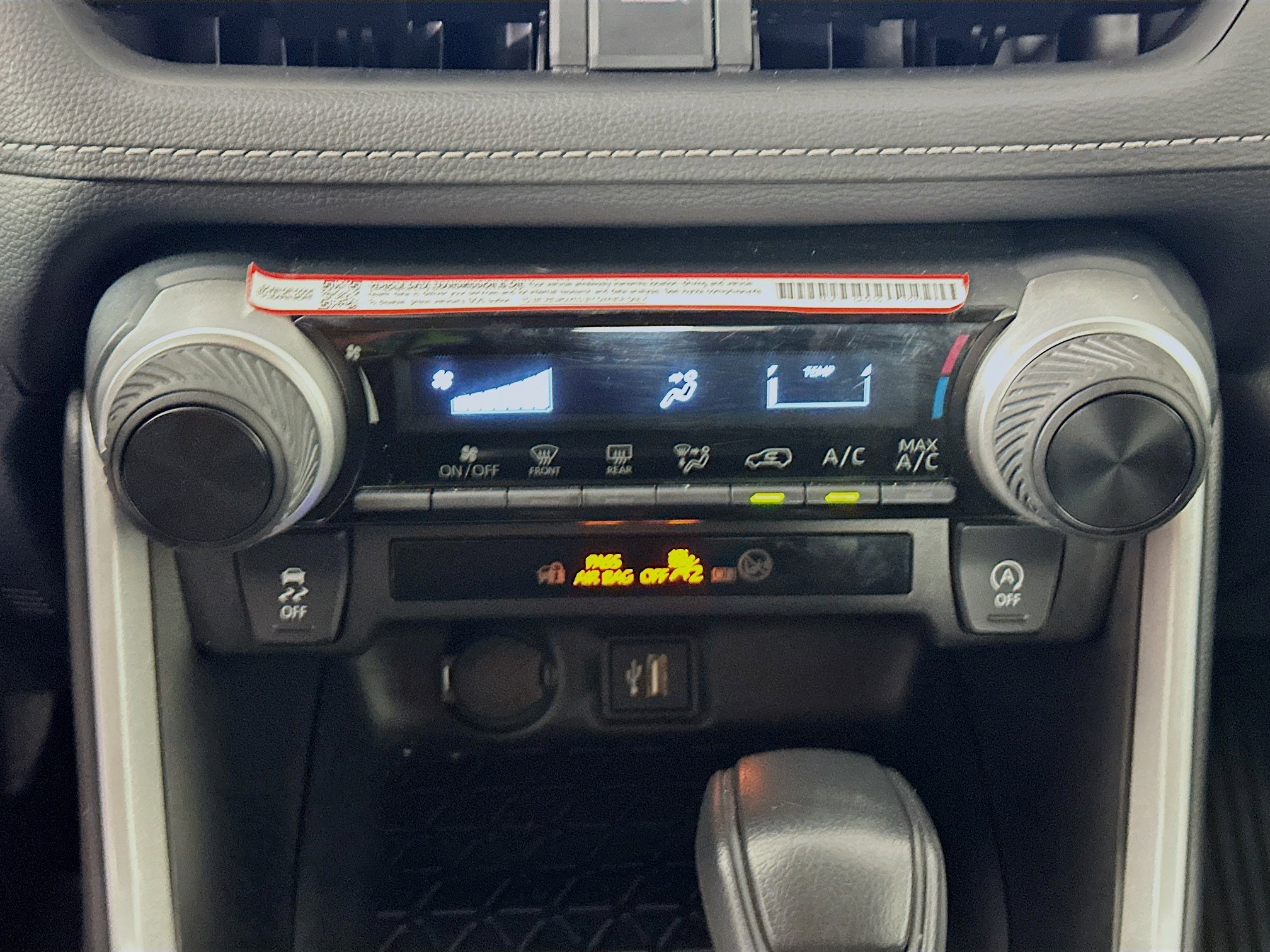 Used 2025 Toyota RAV4 LE image 22