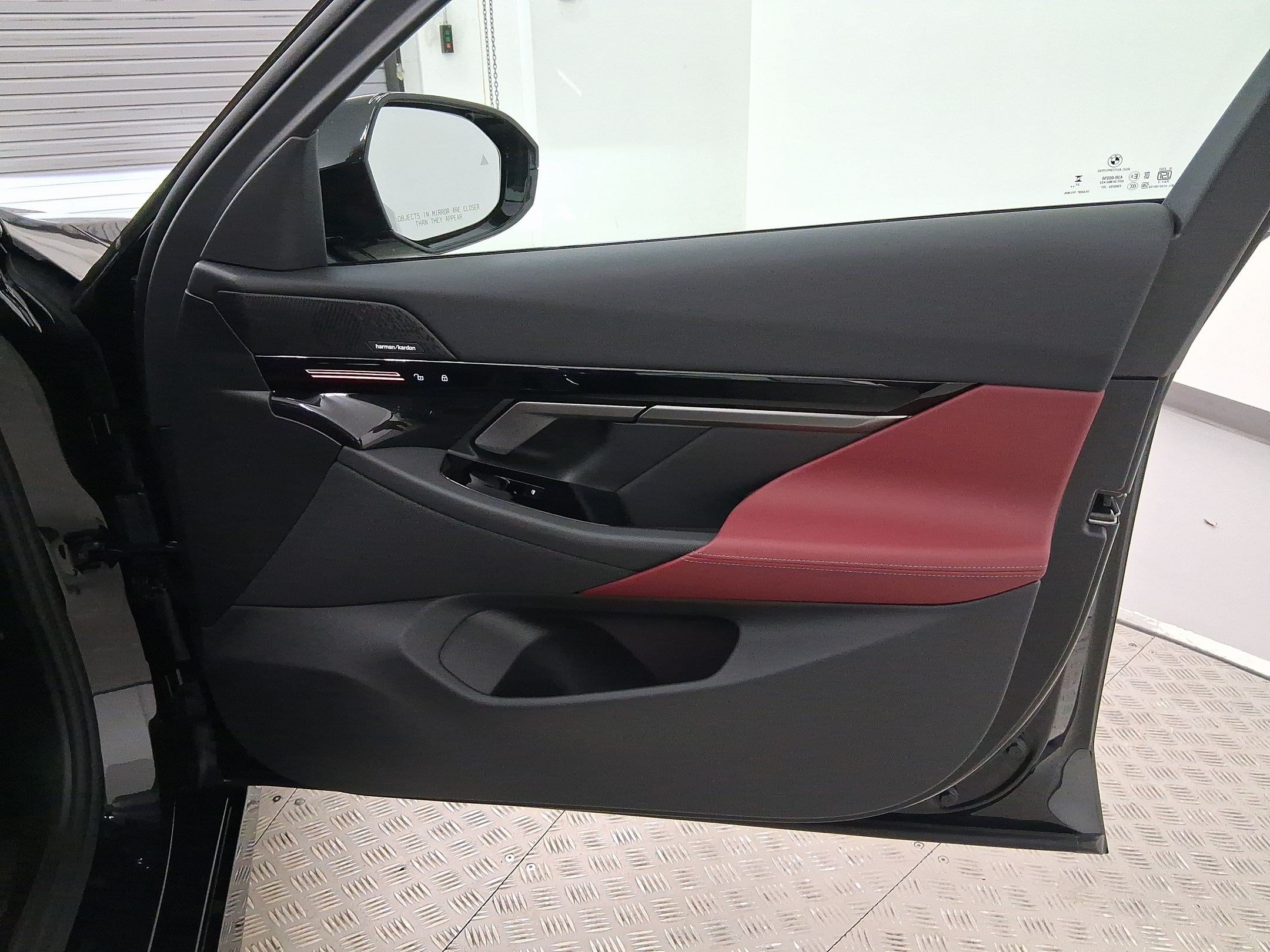 New 2026 BMW 530i w/ M Sport Package RWD image 29