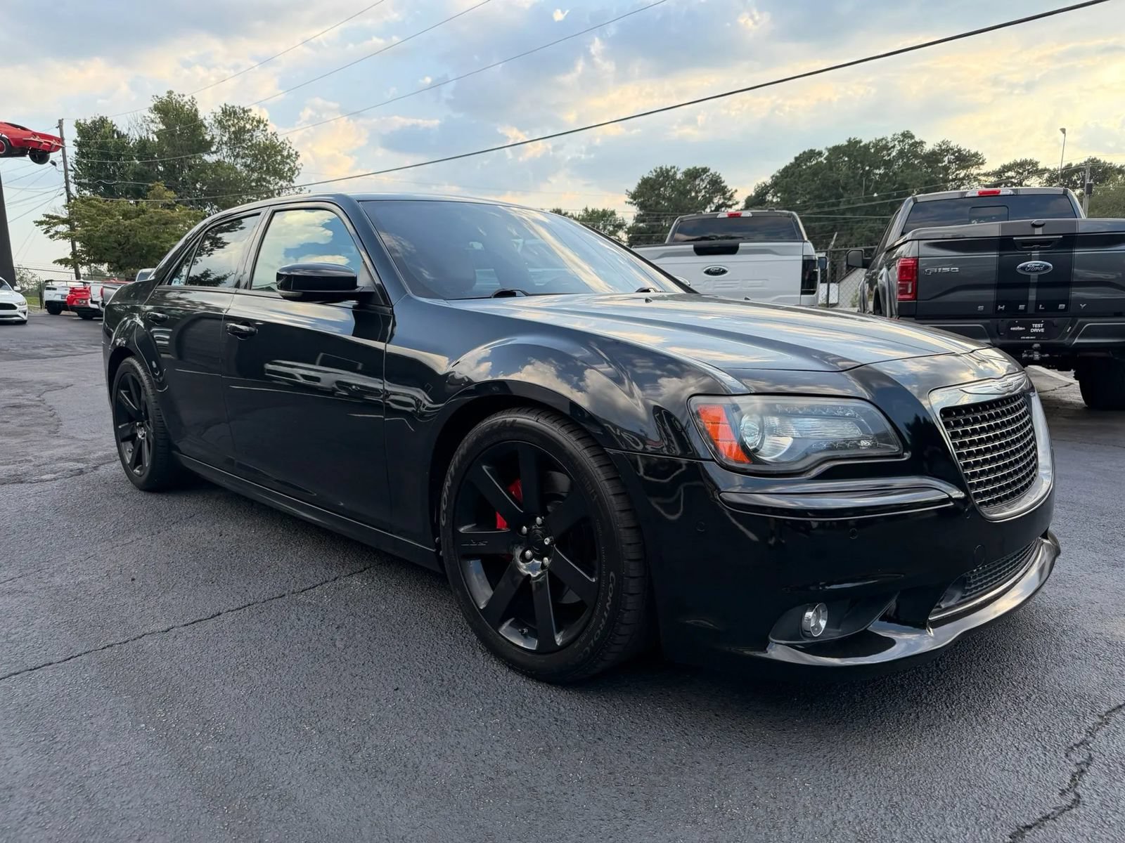 Used 2014 Chrysler 300 SRT8 w/ Leather Interior Group RWD image 4