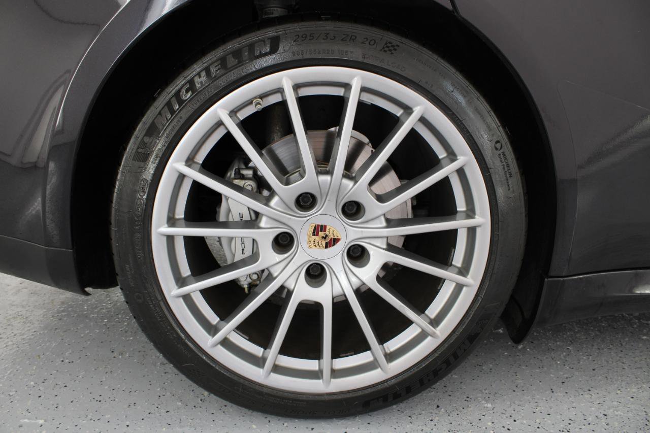 Used 2014 Porsche Panamera S image 83