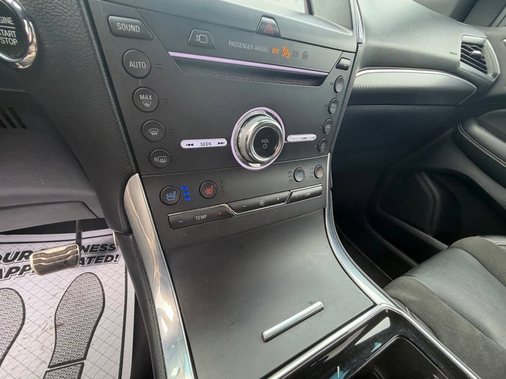 Used 2019 Ford Edge ST w/ Equipment Group 401A AWD/4WD image 30