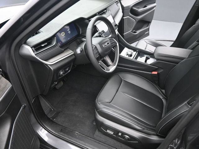 New 2026 Jeep Grand Cherokee Limited AWD/4WD image 9