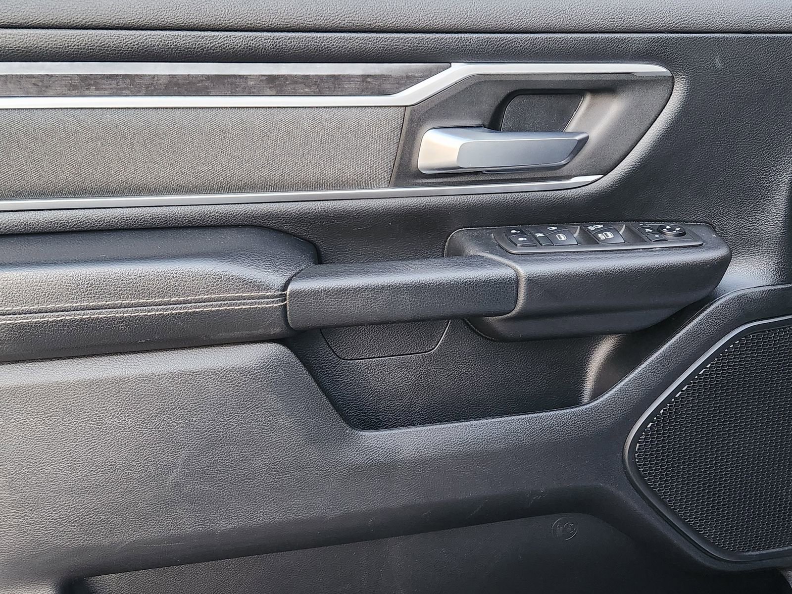 Used 2021 RAM 1500 Big Horn image 27