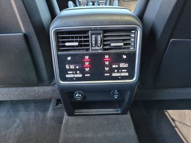 Used 2022 Porsche Cayenne Turbo AWD/4WD image 18