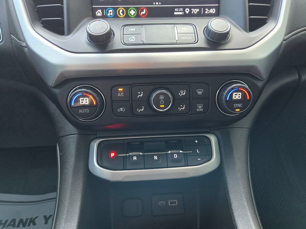 Used 2023 GMC Acadia SLE FWD image 25