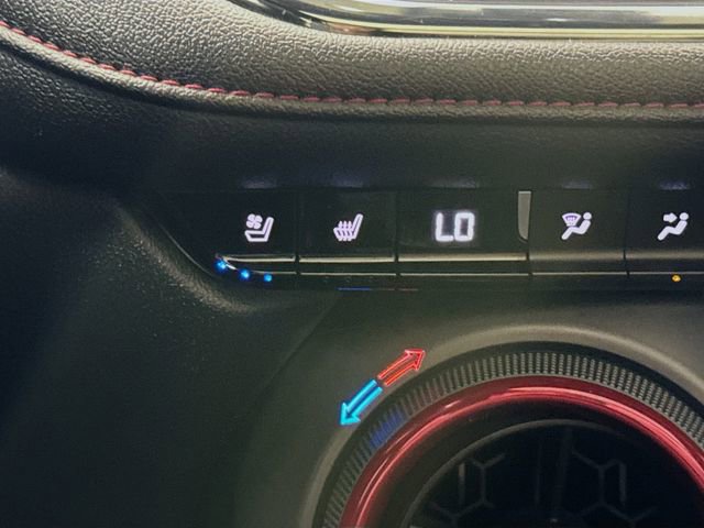 Used 2021 Chevrolet Blazer RS w/ Enhanced Convenience Package image 20