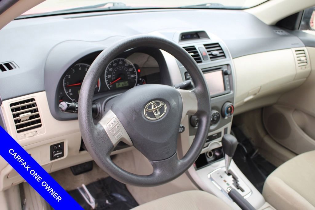 Used 2013 Toyota Corolla LE image 16