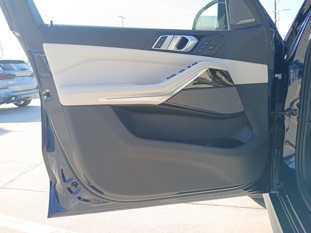 New 2026 BMW X5 xDrive40i AWD/4WD image 19