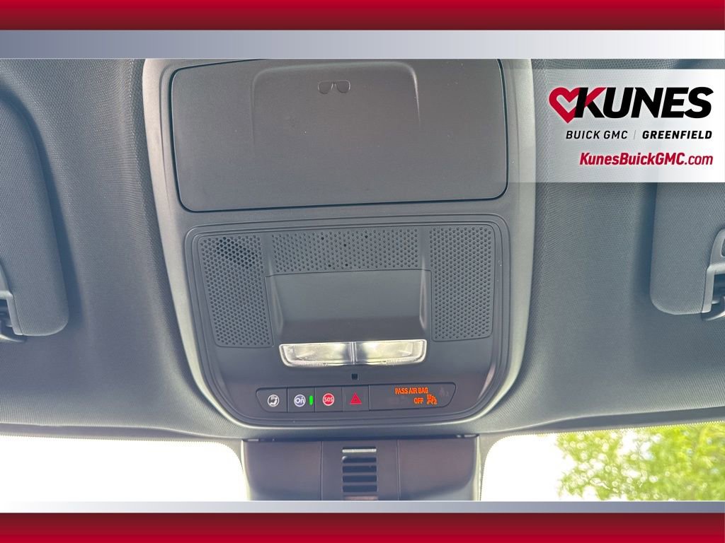 New 2026 Buick Enclave Sport Touring w/ LPO, Floor Liner Package image 34