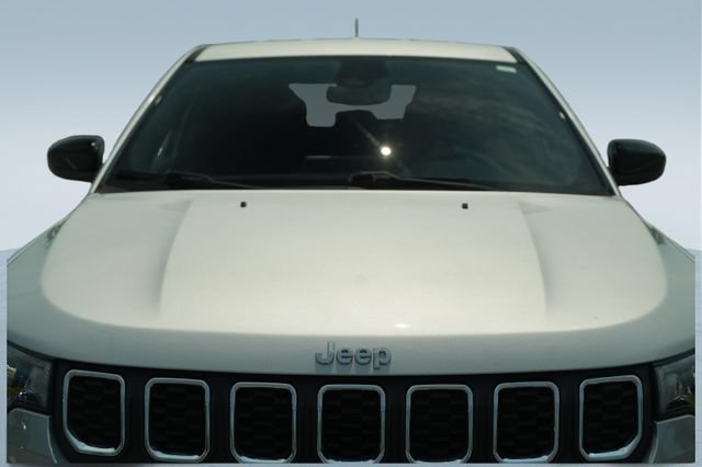 Used 2024 Jeep Compass Sport AWD/4WD image 40
