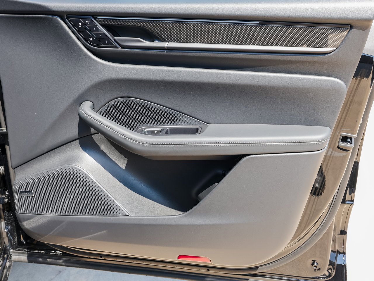 New 2025 Porsche Macan Turbo Electric image 24