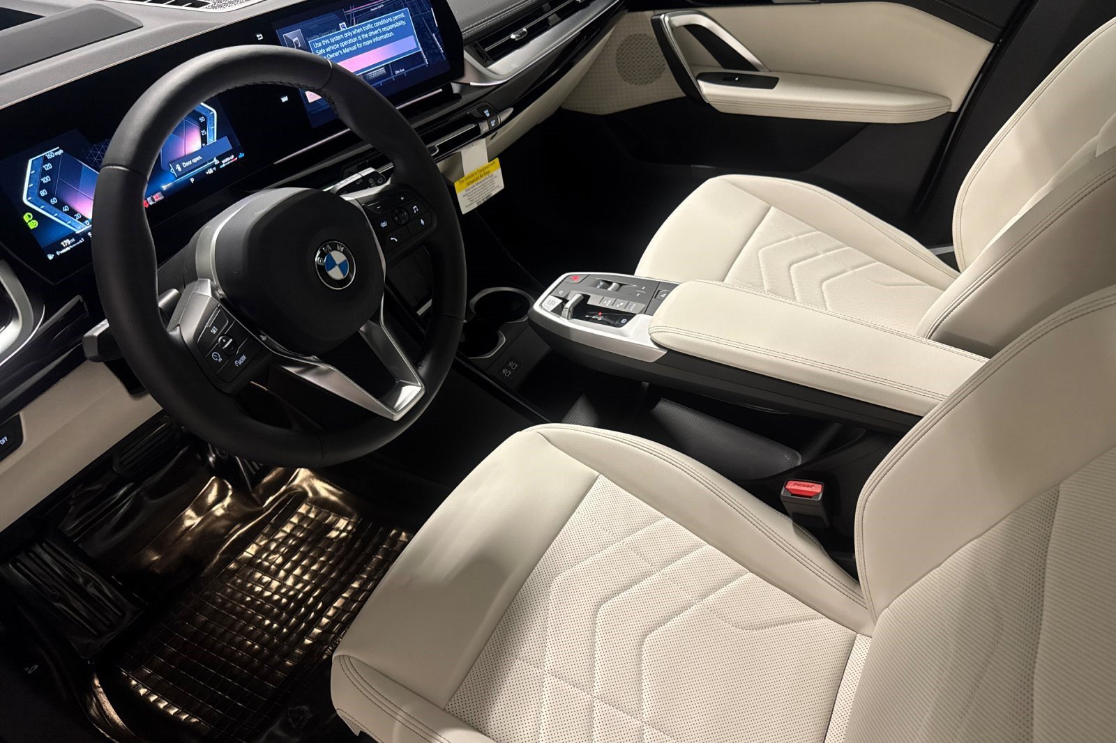 New 2026 BMW X1 xDrive28i w/ Technology Package AWD/4WD image 4