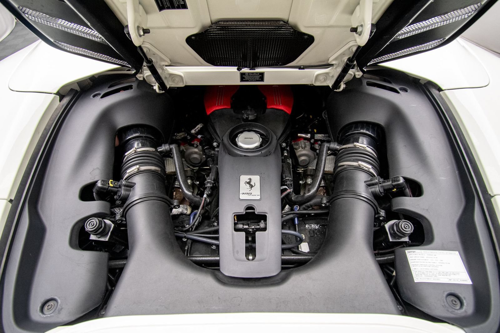 Used 2019 Ferrari 488 Spider RWD image 36