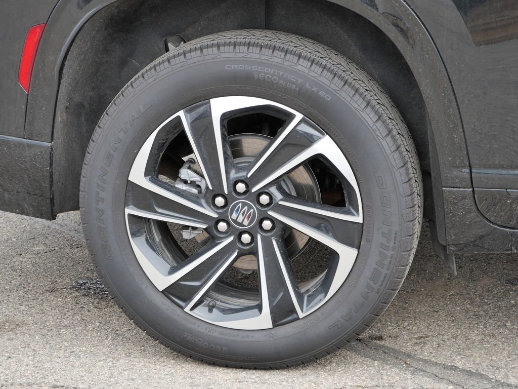 Used 2025 Buick Enclave Sport Touring image 12