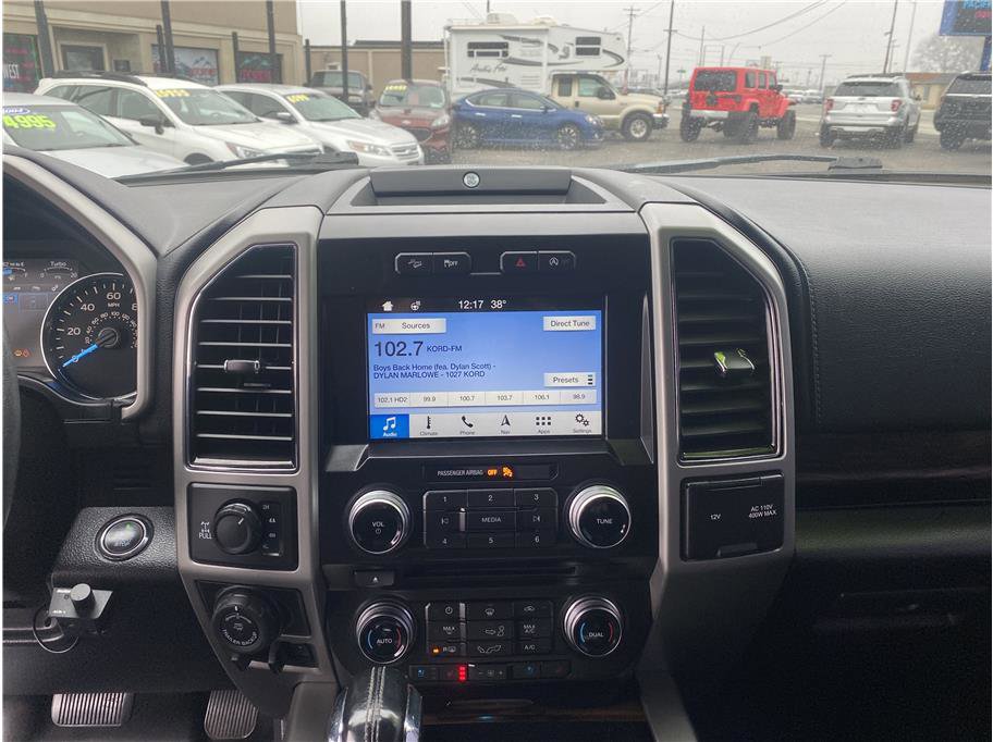 Used 2018 Ford F150 Lariat w/ Equipment Group 502A Luxury AWD/4WD image 13