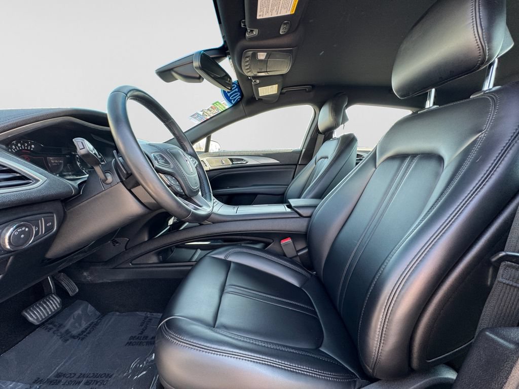Used 2019 Lincoln MKZ Premiere AWD/4WD image 17