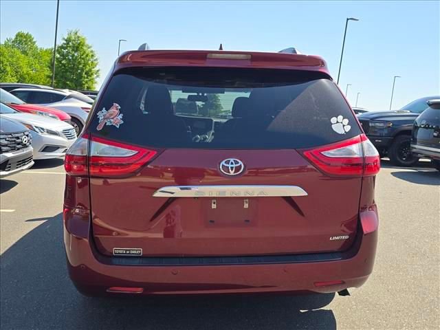Used 2015 Toyota Sienna Limited Premium w/ Advanced Technology Package FWD image 4