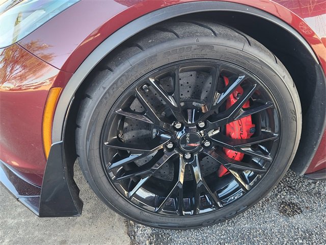 Used 2016 Chevrolet Corvette Z06 w/ 3LZ Preferred Equipment Group image 10