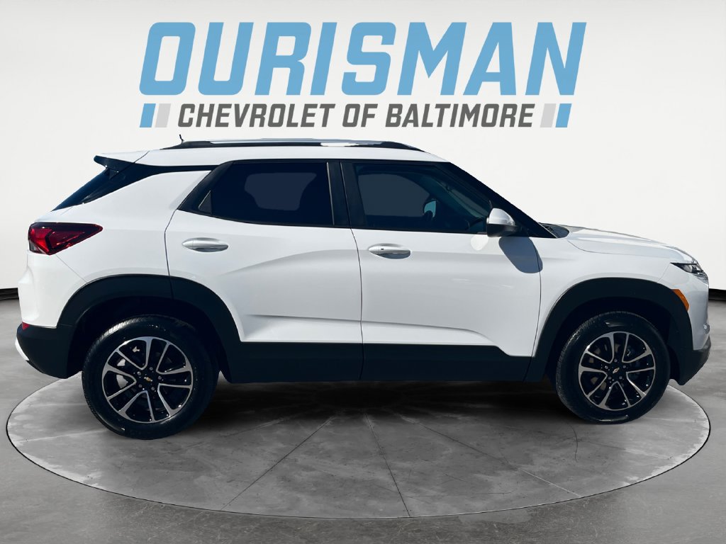 Used 2026 Chevrolet TrailBlazer LT AWD/4WD image 7