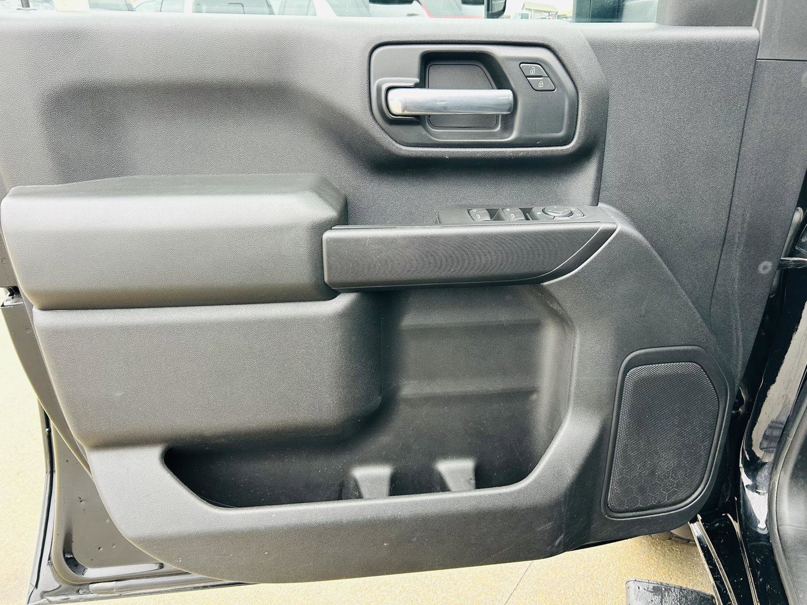 Used 2020 GMC Sierra 3500 W/T w/ Convenience Package image 6