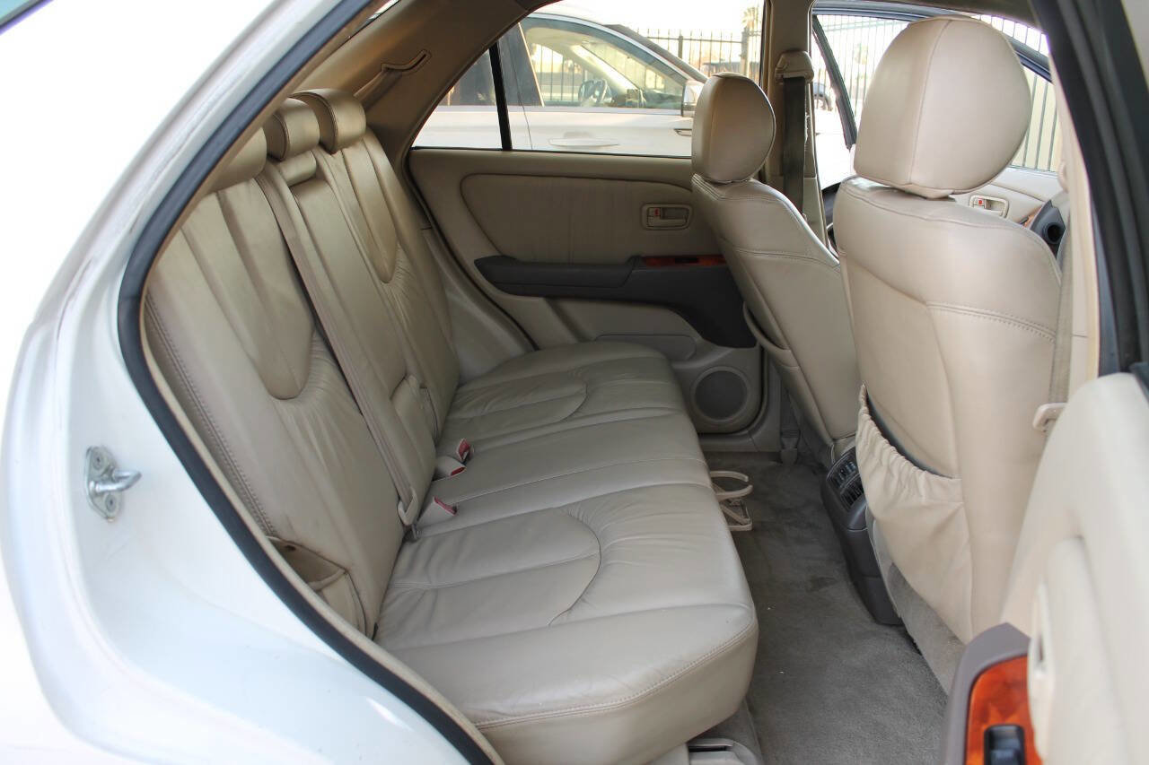 Used 2000 Lexus RX 300 4WD image 30