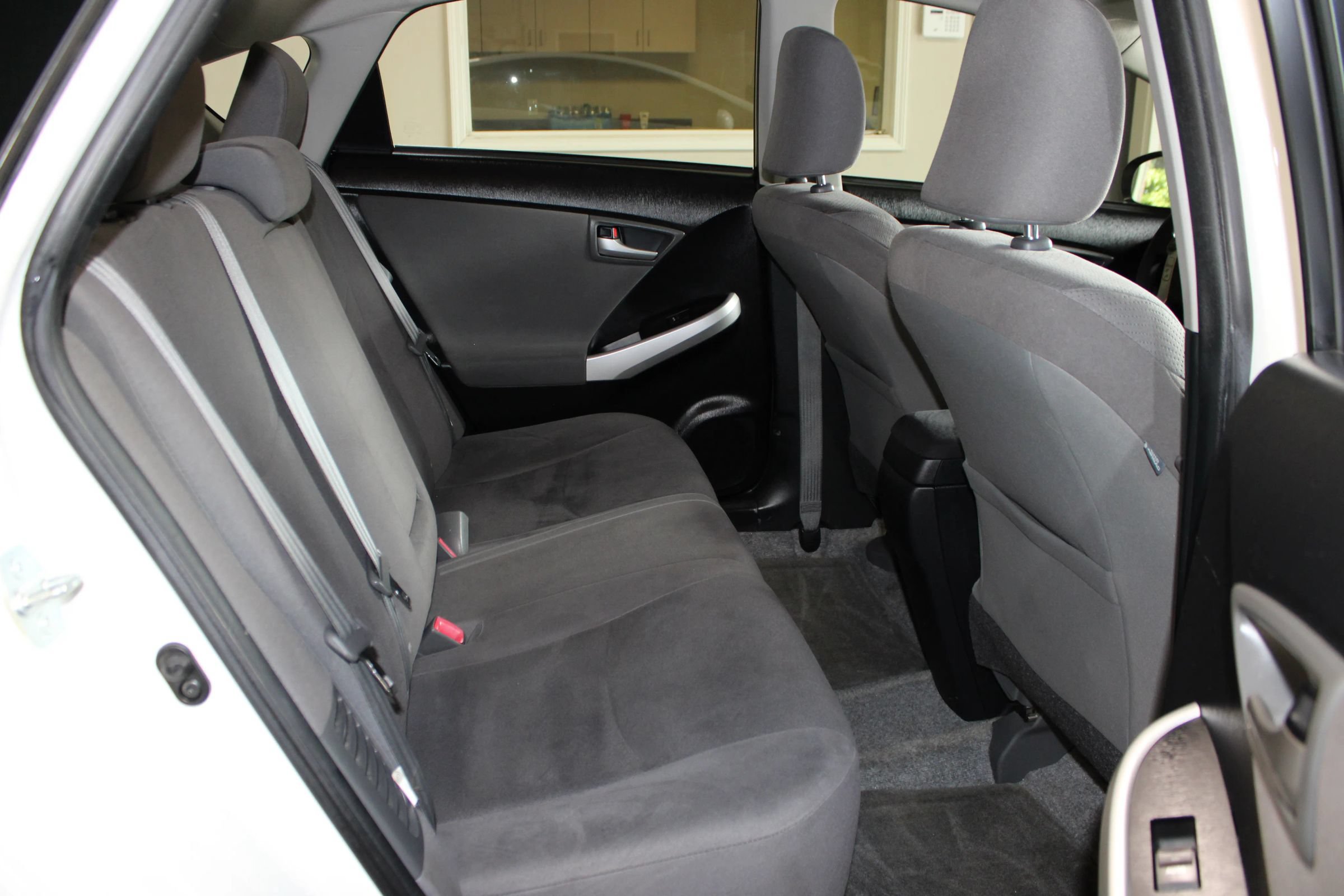 Used 2014 Toyota Prius Two FWD image 27