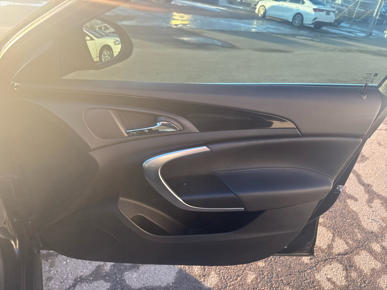 Used 2011 Buick Regal CXL w/ RL4 Preferred Equipment Group image 18