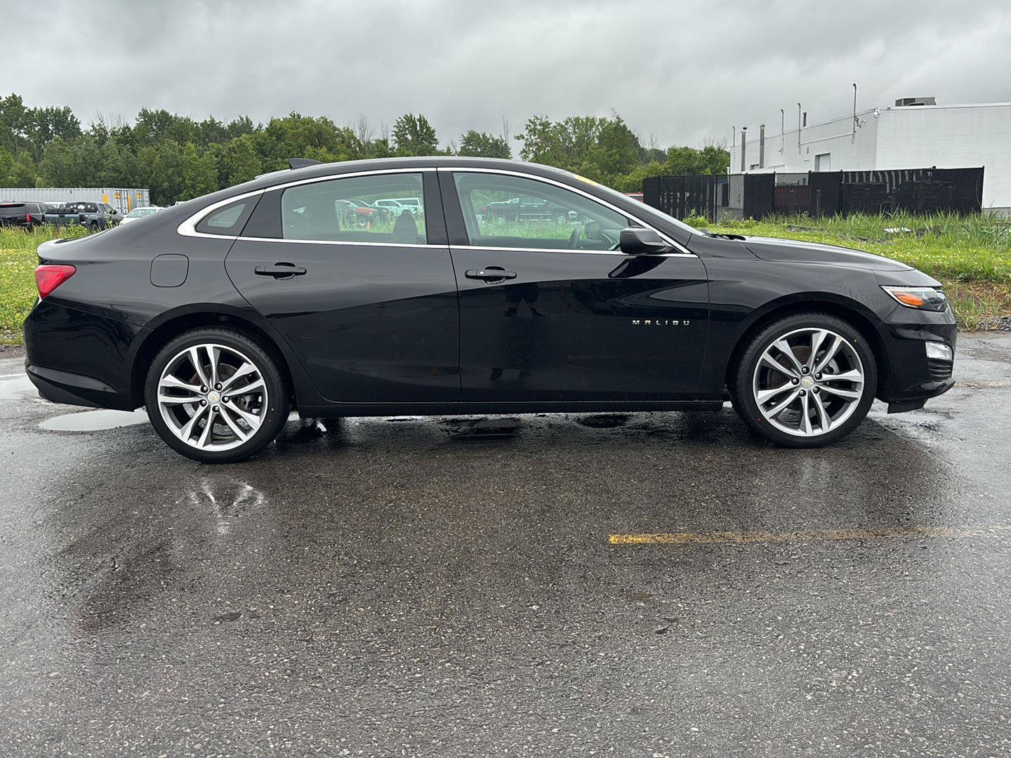 Used 2023 Chevrolet Malibu LT FWD image 8