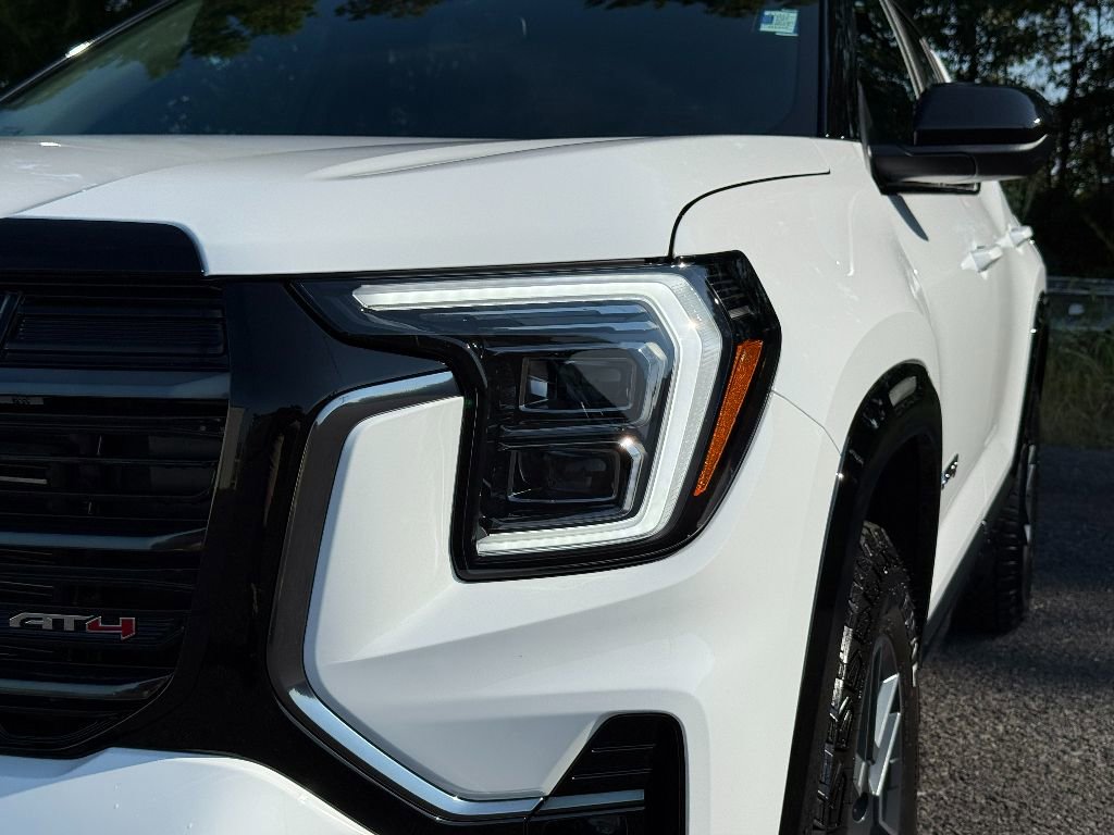 New 2026 GMC Terrain AT4 image 14