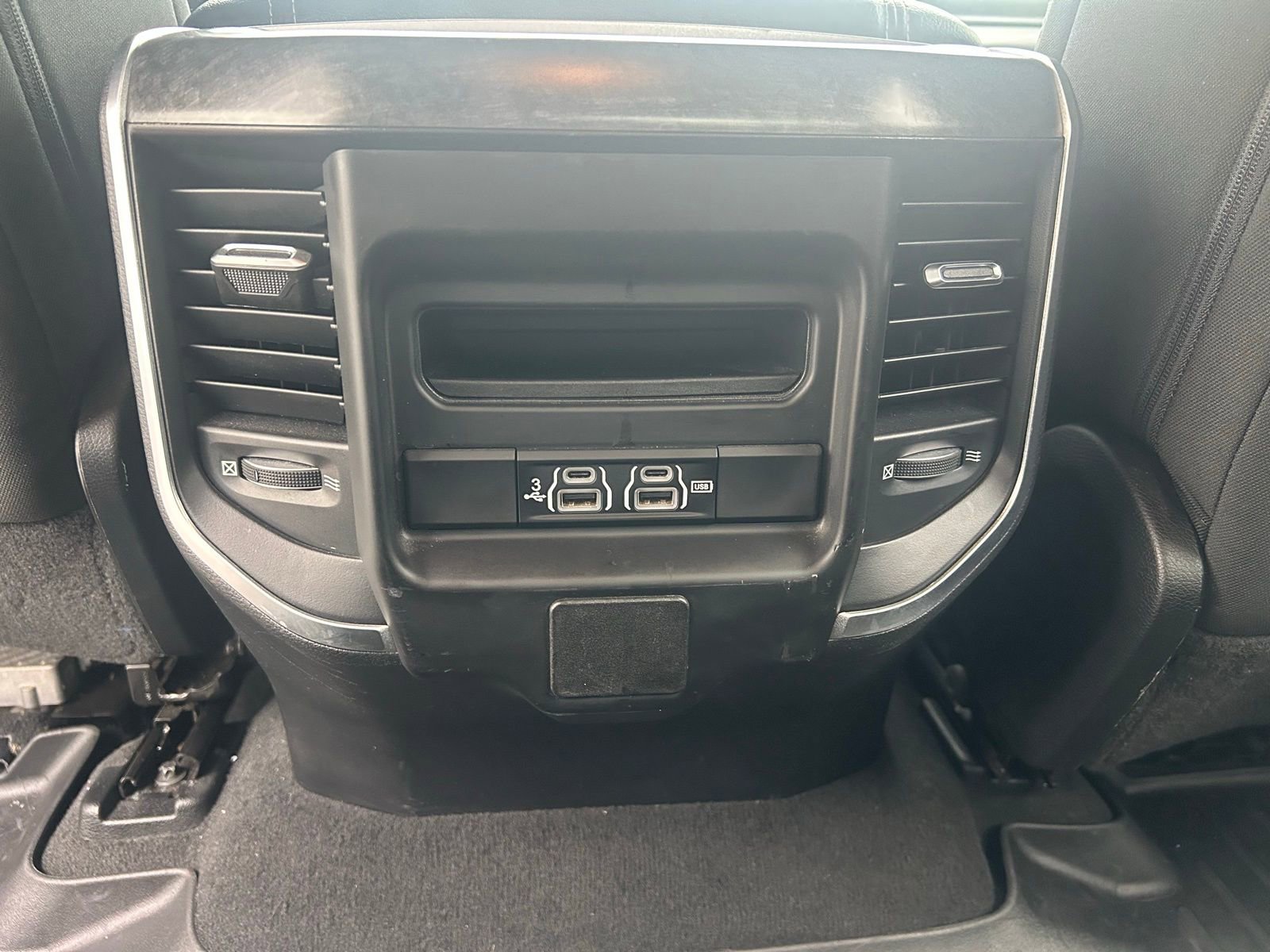 Used 2019 RAM 1500 Big Horn image 24