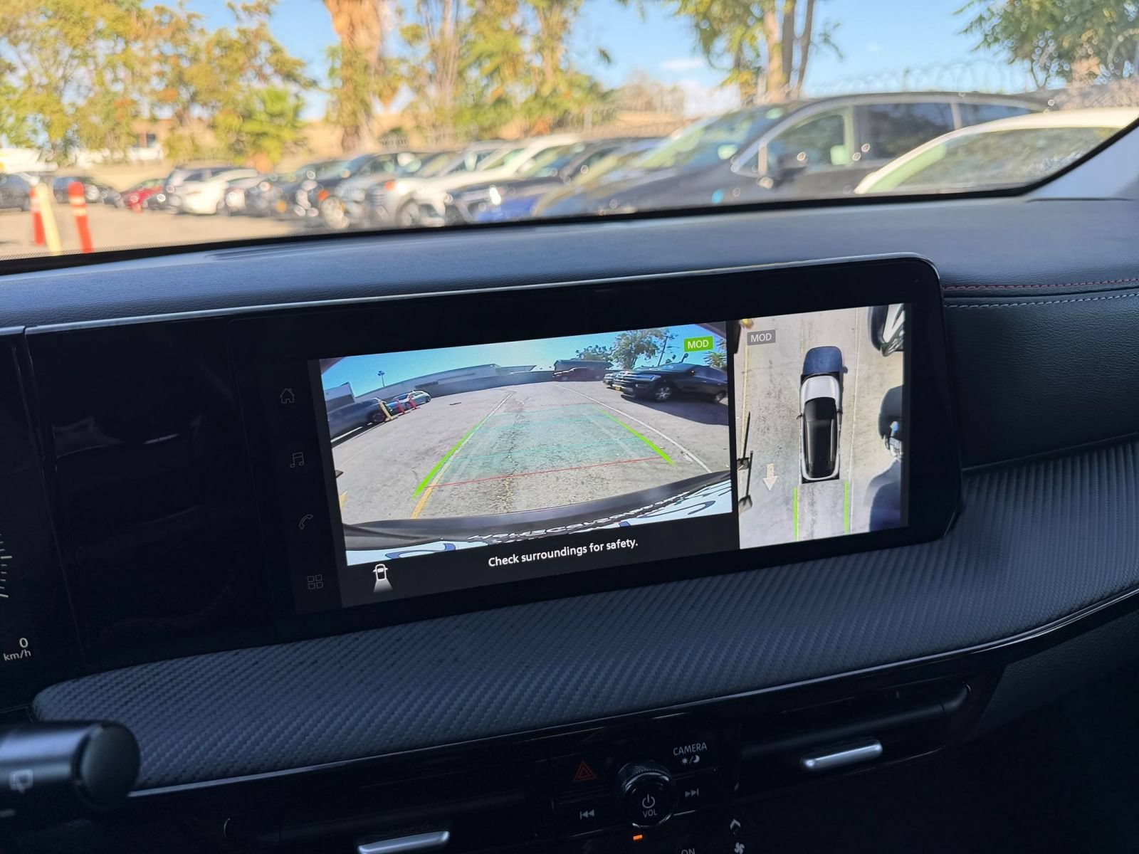 Used 2026 Nissan Kicks SR FWD image 21