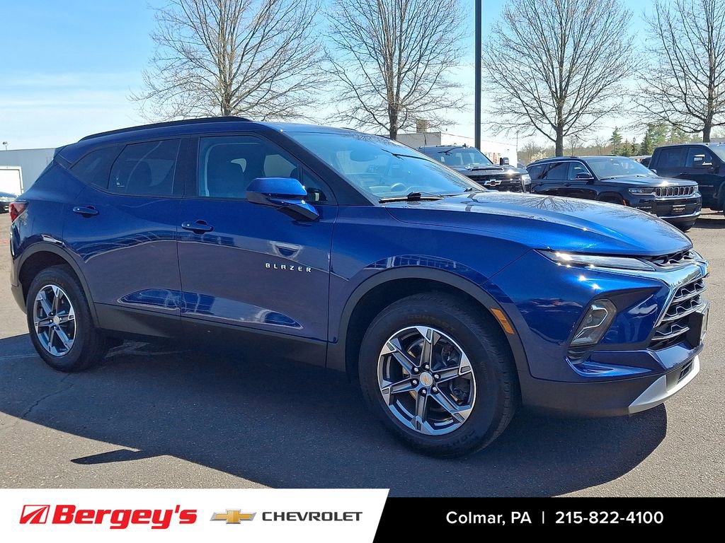 Certified 2023 Chevrolet Blazer LT w/ Convenience Package AWD/4WD image 3