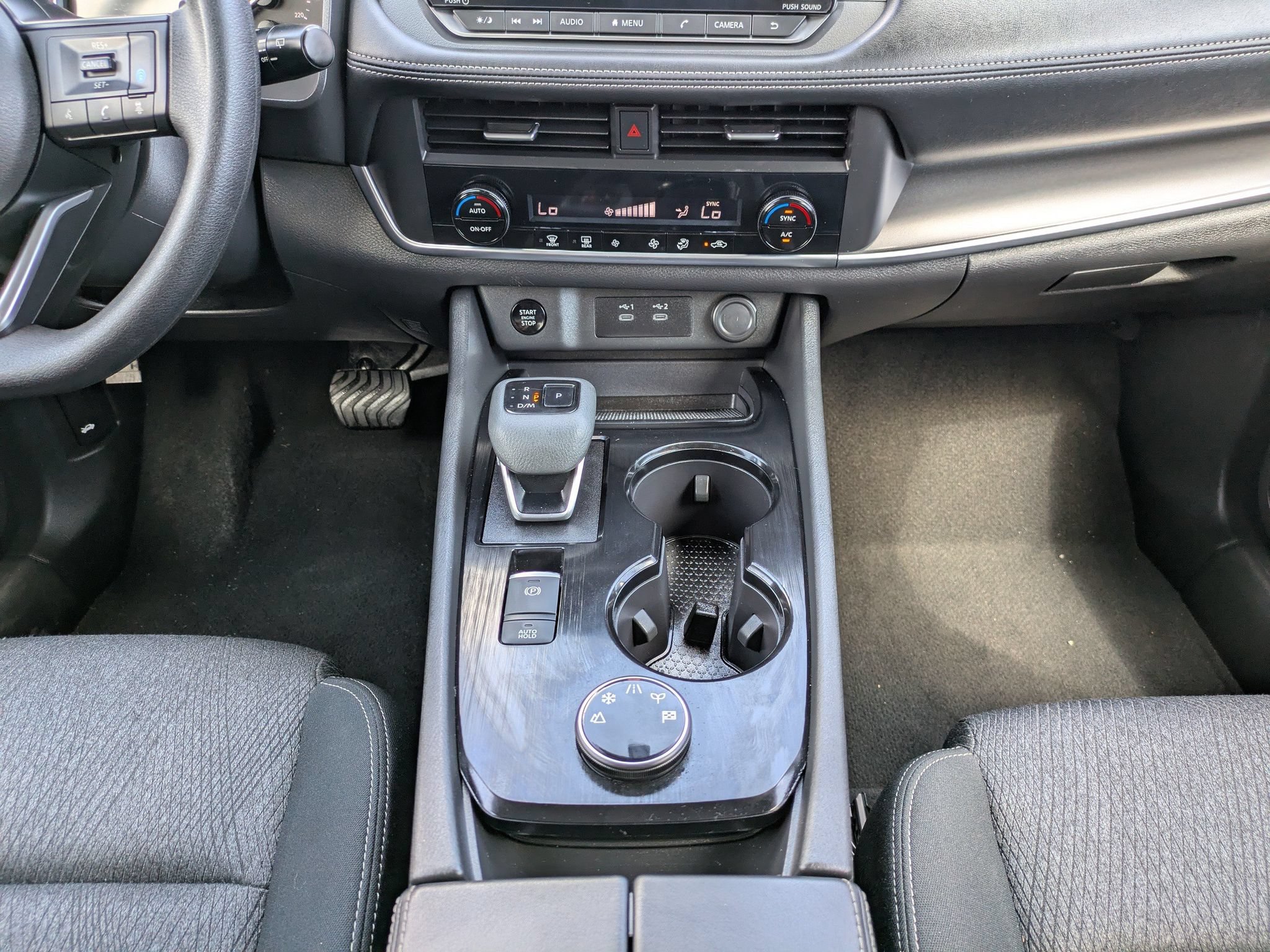 Used 2024 Nissan Rogue SV AWD/4WD image 20