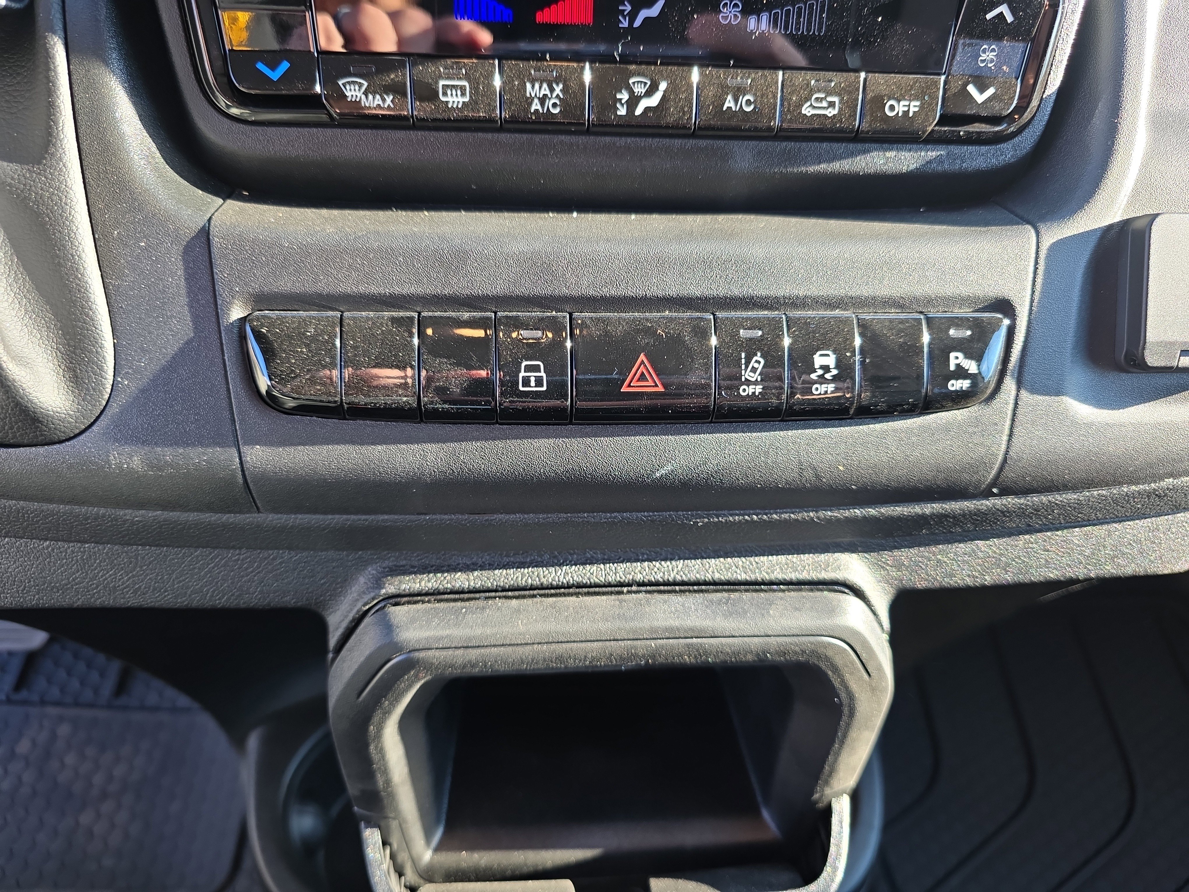 New 2026 RAM ProMaster 3500 w/ Quick Order Package 22G SLT image 6