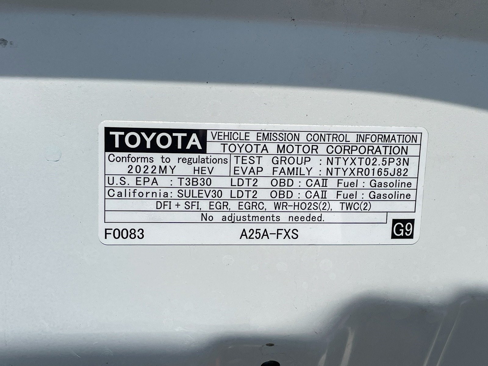 Used 2022 Toyota RAV4 XSE AWD/4WD image 18