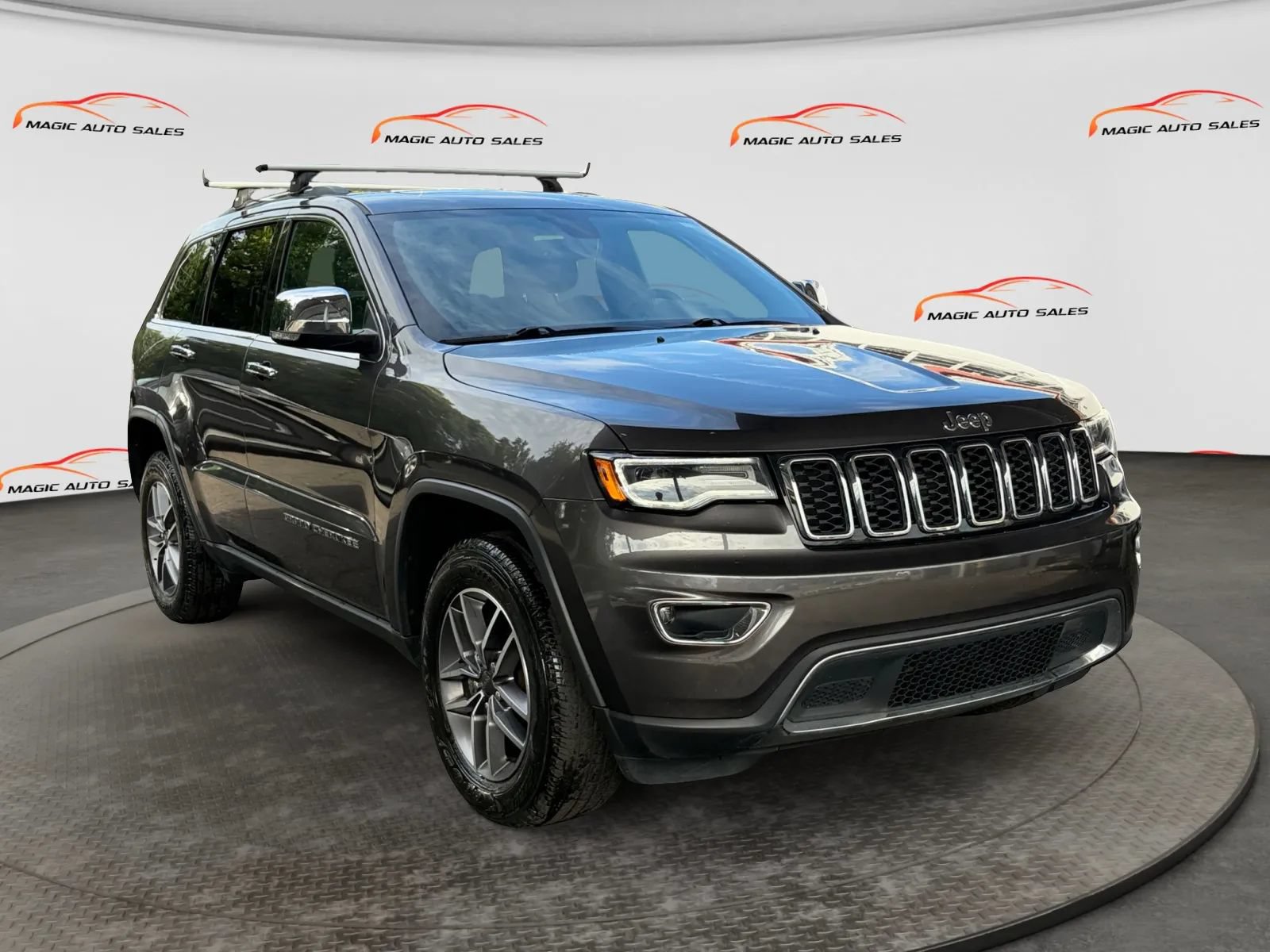 Used 2021 Jeep Grand Cherokee Limited w/ Premium Lighting Group AWD/4WD image 5