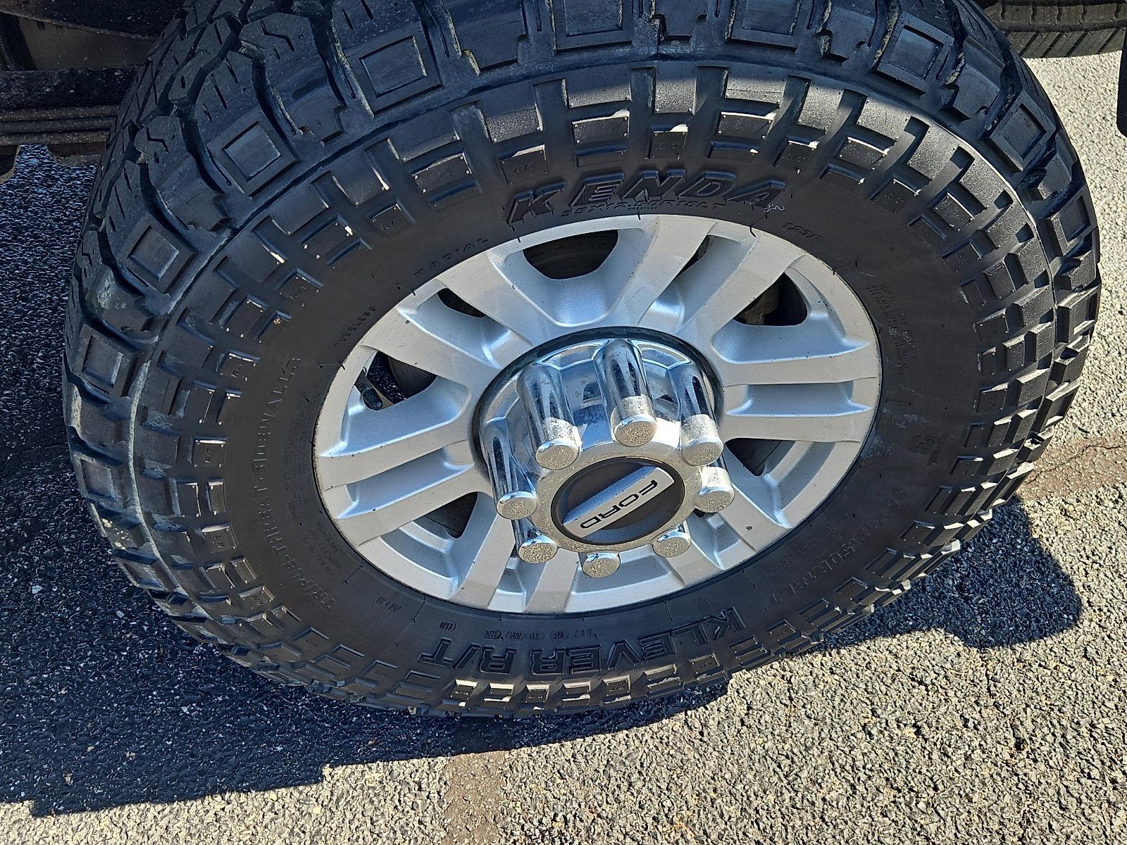 Used 2023 Ford F250 XL AWD/4WD image 9