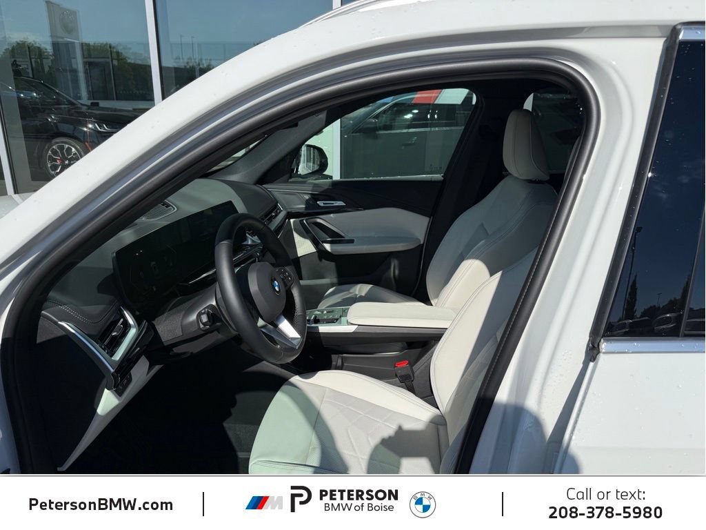 New 2026 BMW X1 xDrive28i w/ Technology Package AWD/4WD image 13