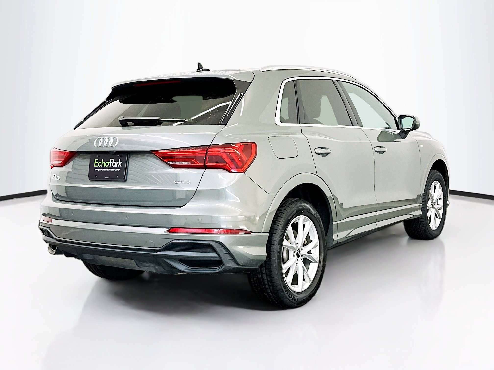 Used 2025 Audi Q3 2.0T Premium image 9
