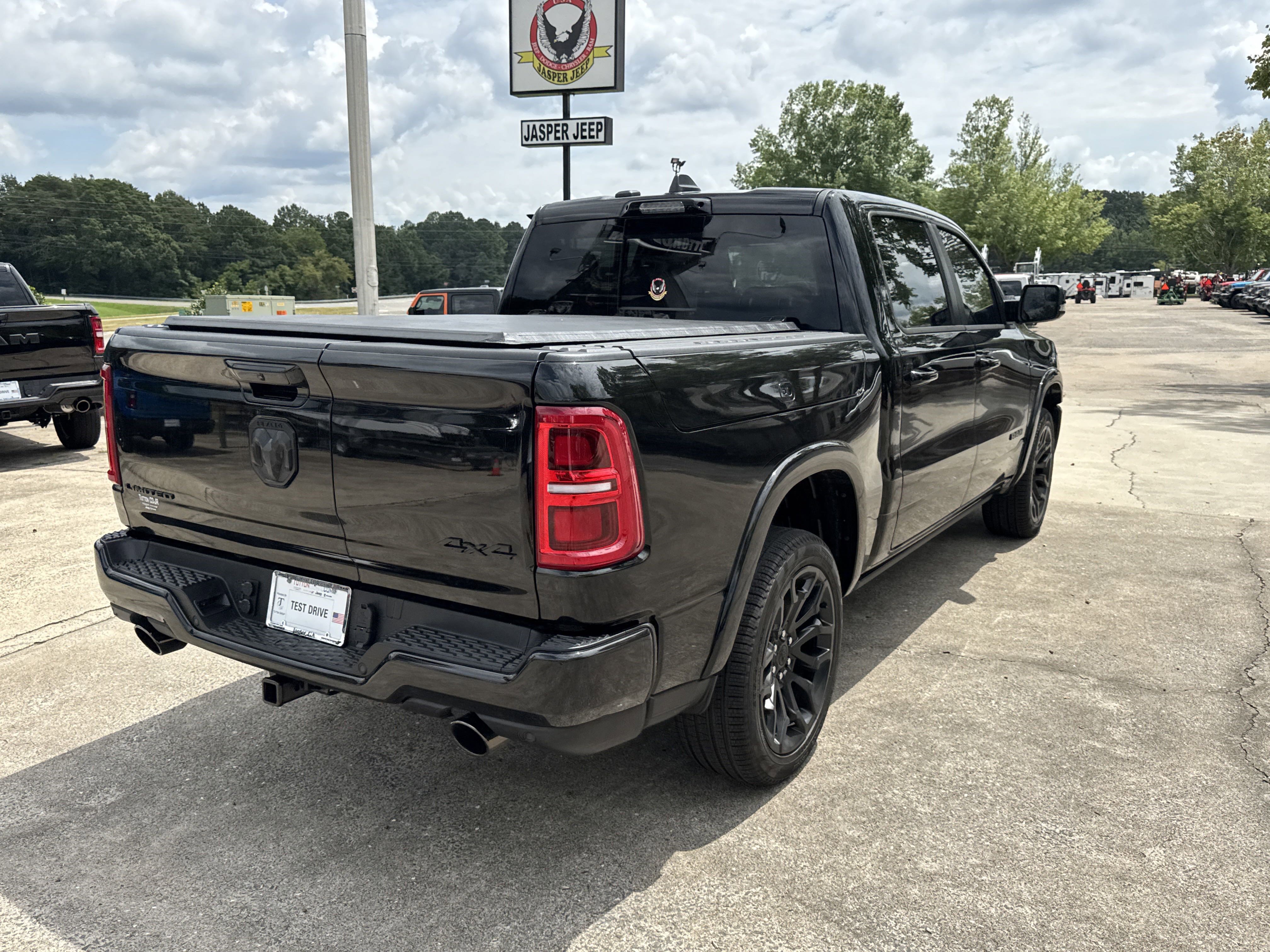 New 2026 RAM 1500 Limited image 8
