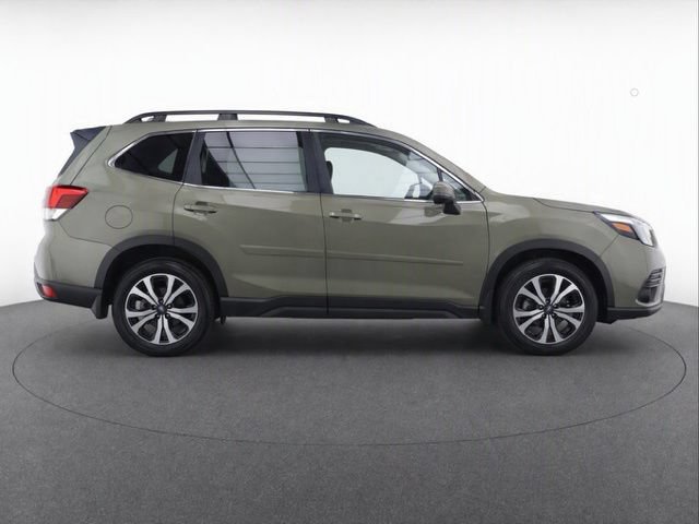 Used 2024 Subaru Forester Limited AWD/4WD image 8