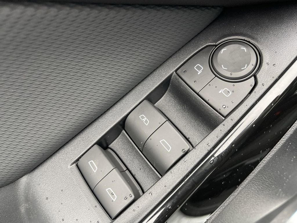 New 2026 Chevrolet Equinox LT w/ Safety and Technology Package image 13