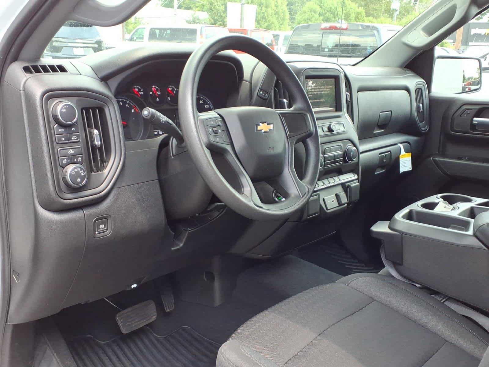 Certified 2023 Chevrolet Silverado 1500 Custom AWD/4WD image 9